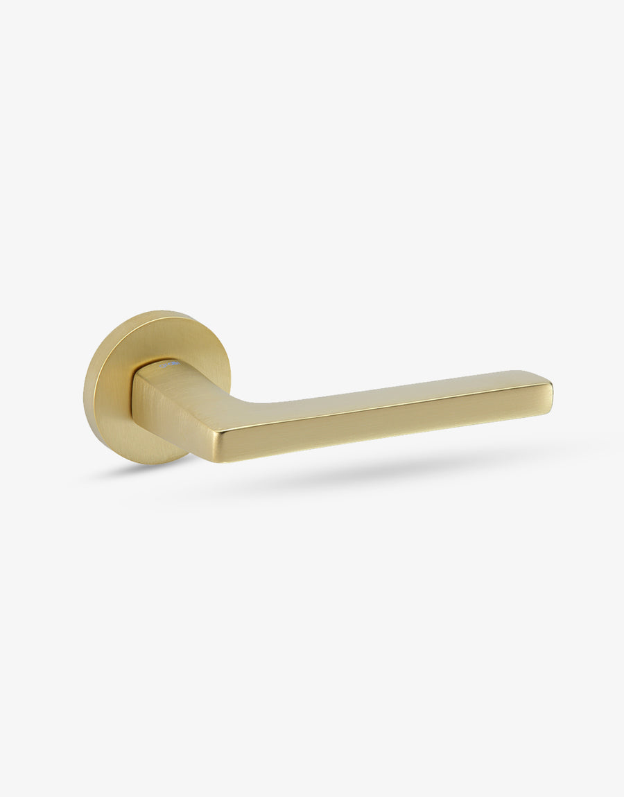 Log.gic door handle set on round rose