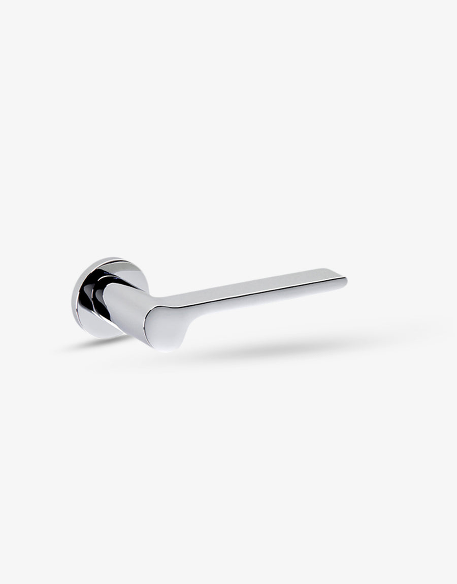 Sokol door handle set on round rose – Groël Design