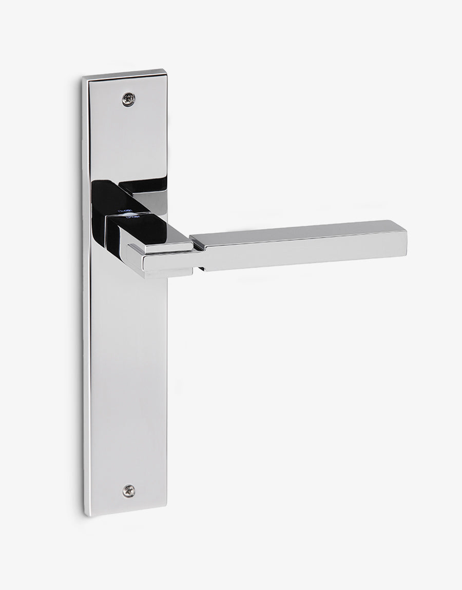 Quadra door handle set on a rectangular backplate