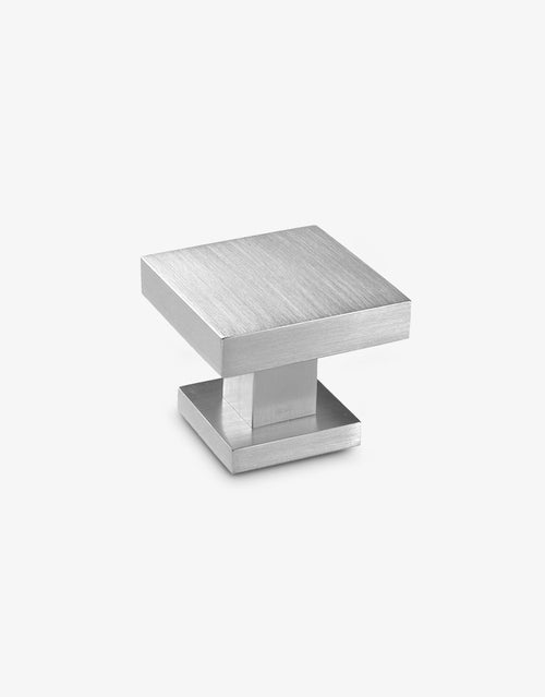 Cuadro centre door knob