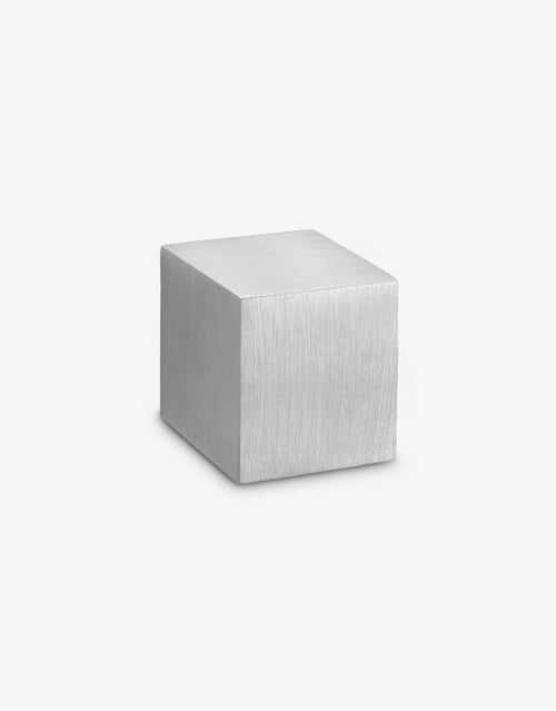 Dado centre door knob