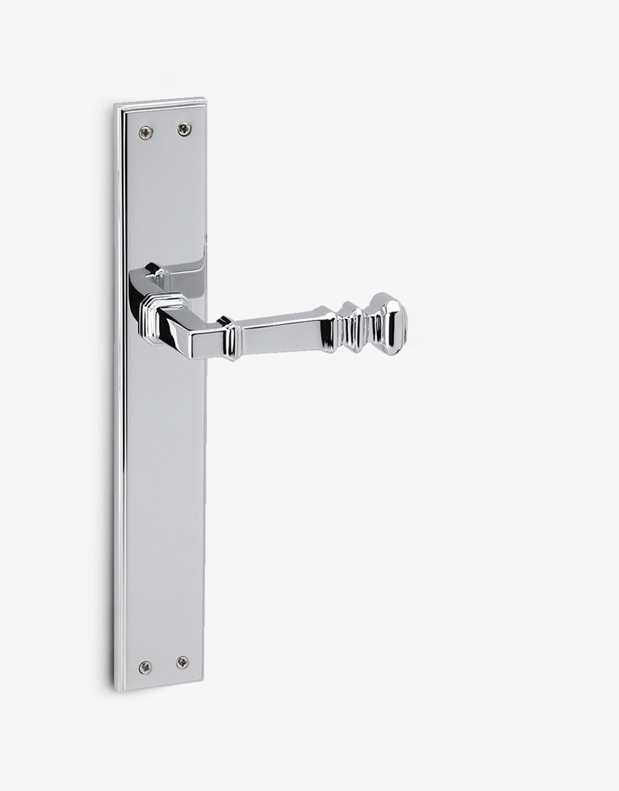 Otto door handle set on a rectangular backplate